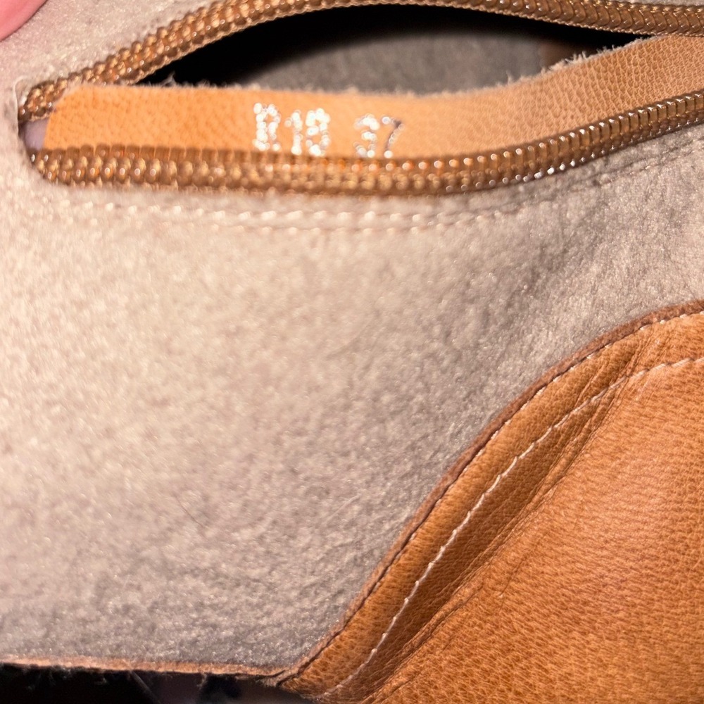 Sundance Antelope Sato‎ Booties sz 7 Gorgeous!! Color  Cognac/Beige - Picture 9 of 9